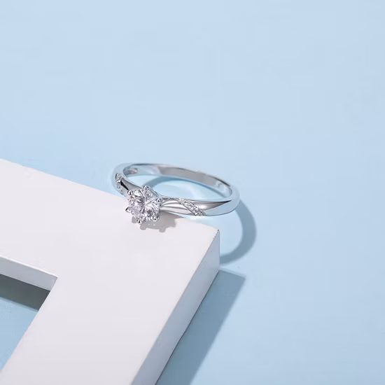 Anello con diamante in oro puro 9K 14K 18K PT, design originale di brevetto, fabbrica, commercio all'ingrosso, gioielli di moda personalizzati per le donne C05rb15ra27W